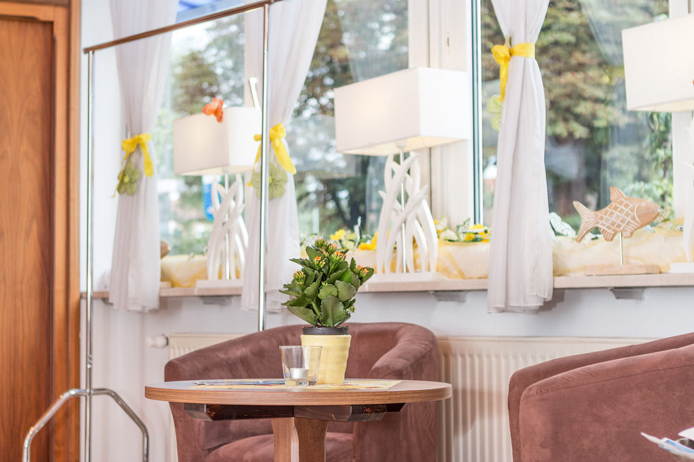 Oberschleißheim Hotel Blauer Karpfen מראה חיצוני תמונה